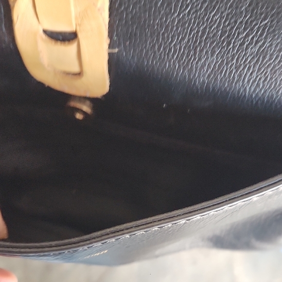 Tommy Bahama Black and Tan Crossbody Bag 100 Percent Leather - Picture 12 of 16